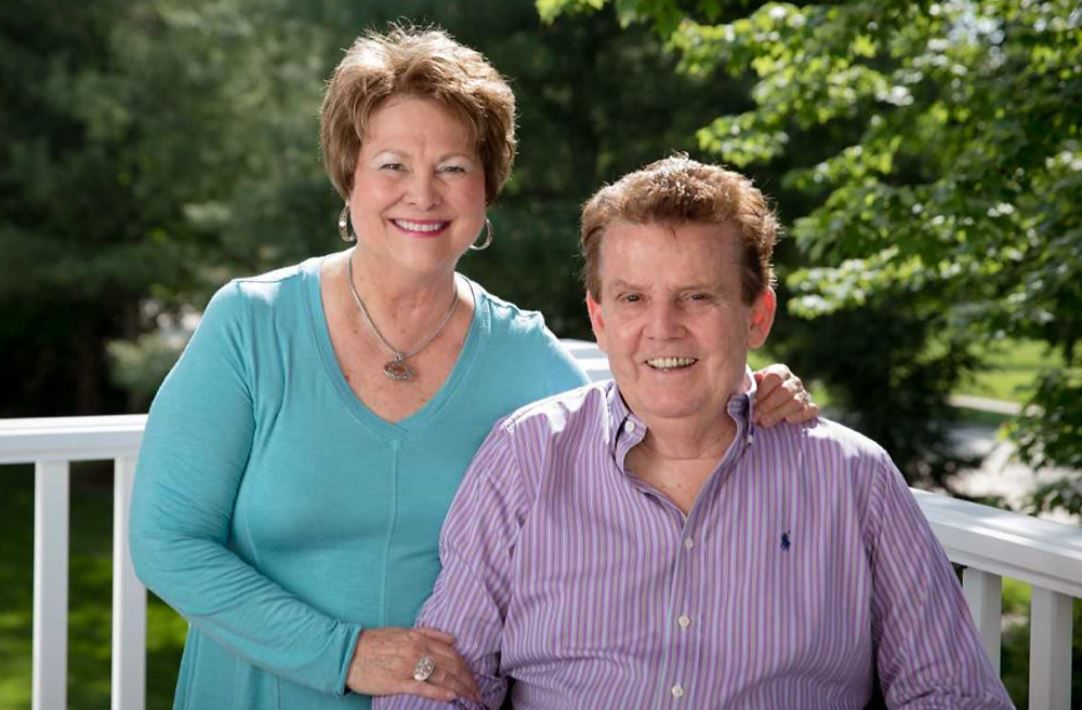 Warren and Linda Powers pose for a photograph (copy)
